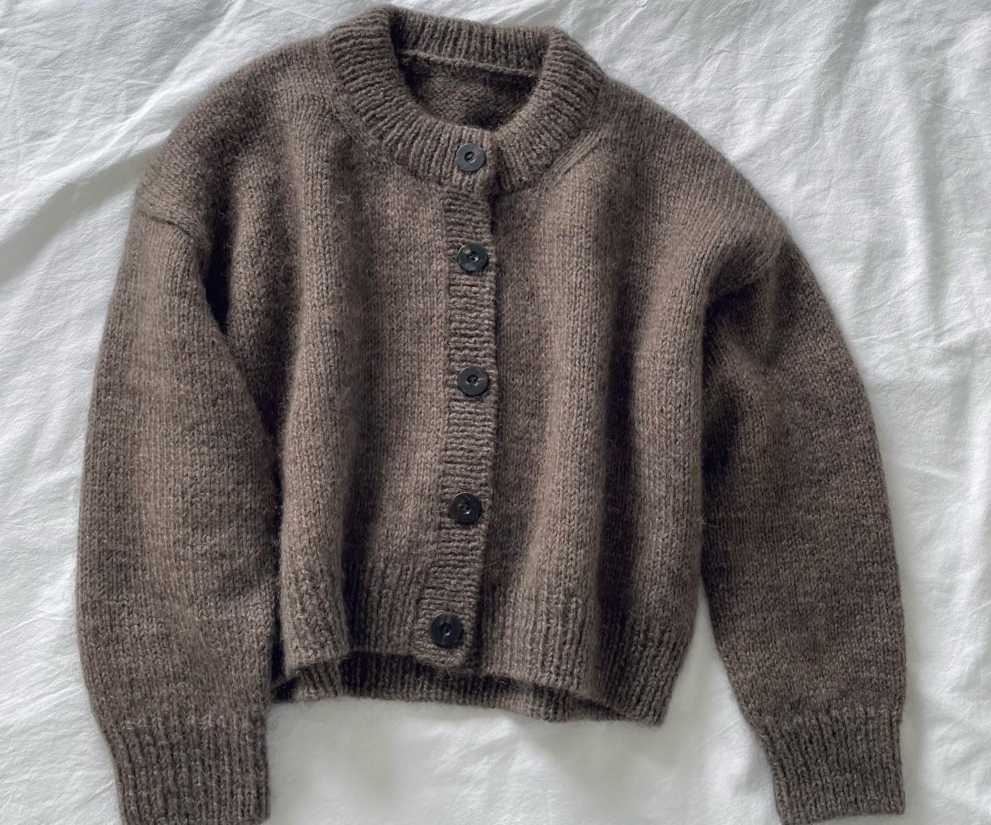 Модный кардиган спицами