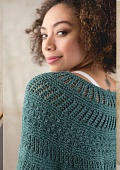 Свободный пуловер-пончо, связанный спицами одной деталью