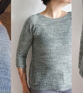 Пуловер регланом