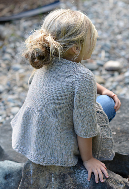 Cove_Cardigan_by_Heidi_May