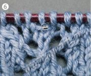 Бисер добавлен в вязаное полотно