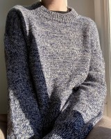 Меланжевый пуловер с японским плечом