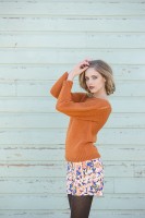 Вяжем пуловер оранжевого цвета