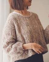 Свободный пуловер спицами 