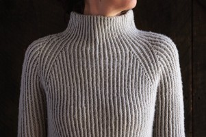 Женский свитер резинкой спицами с описанием и фото