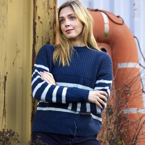 Вязаный спицами пуловер рыбацкой резинкой Marin