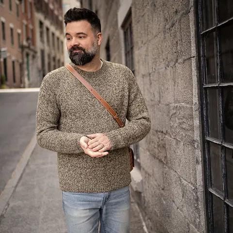 Вязаный спицами мужской пуловер регланом сверху So Basic Sweater - DK Вязаный спицами мужской пуловер регланом сверху