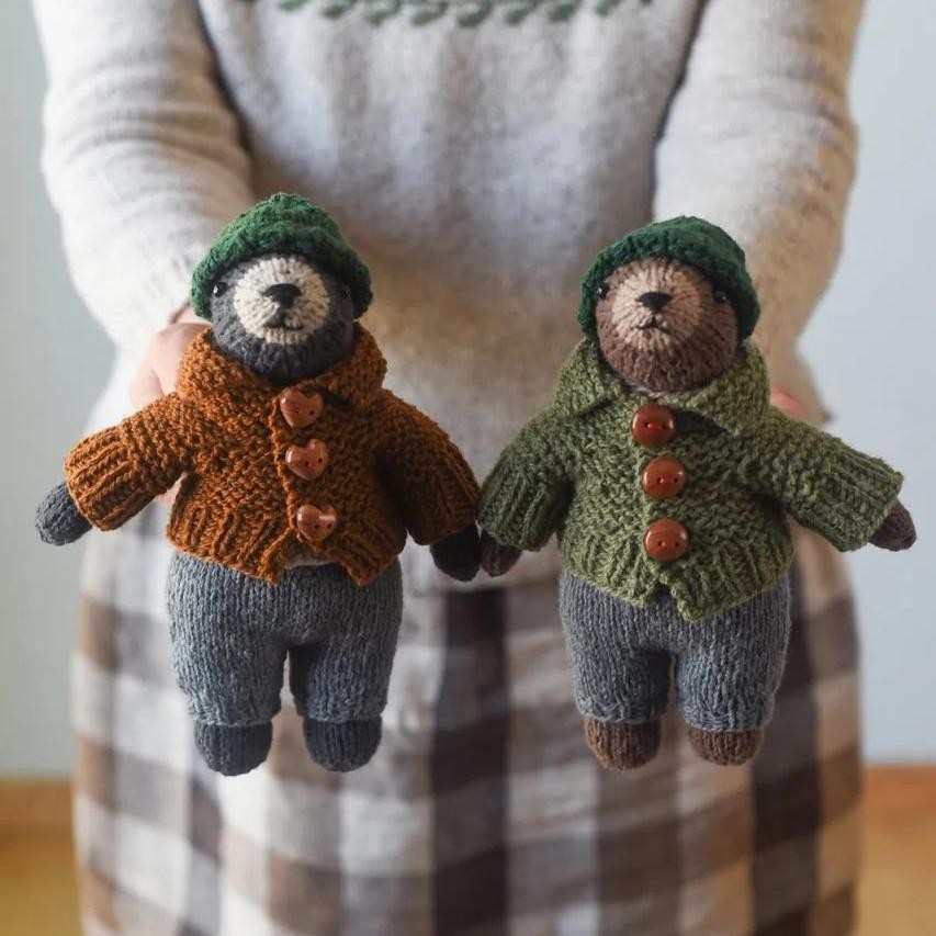 Вязаный спицами бесшовный мишка Good Bear