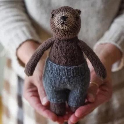 Вязаный мишка спицами