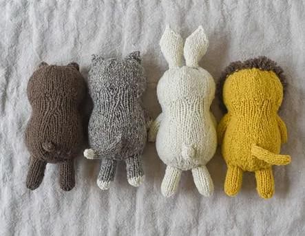 Вязаные спицами животные для малышей