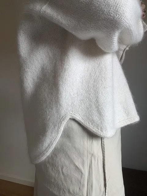 Вязаная рубашка спицами