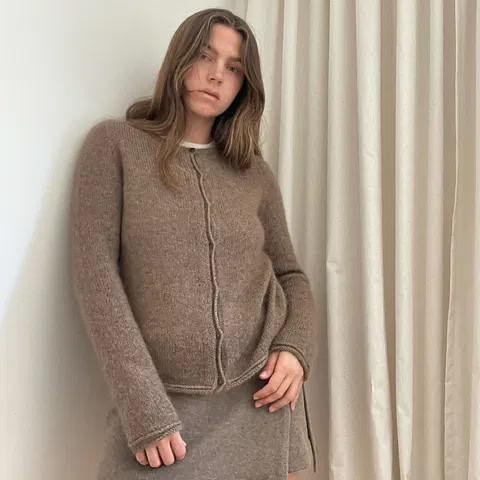 Вязаный спицами кардиган My Dream Cardigan с плечом-погон