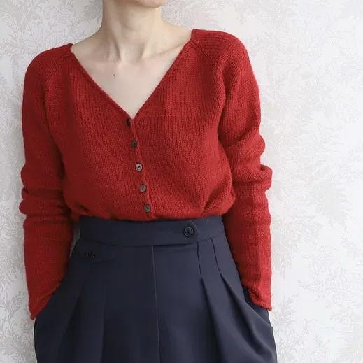 Вязаный спицами кардиган реглан LIVES cardigan