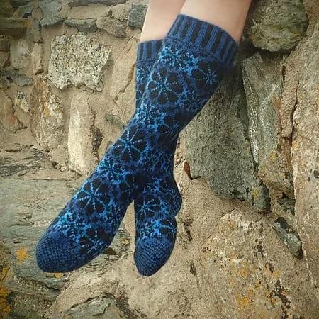 Жаккардовые носки спицами