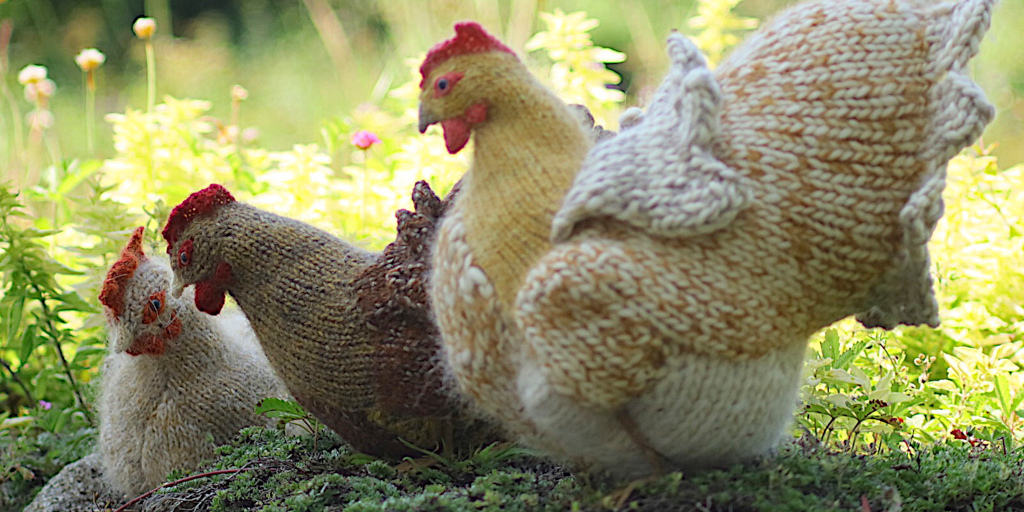 Вязаная спицами курица Hen