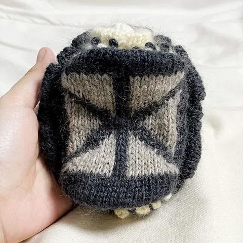 Вязаная спицами черепаха