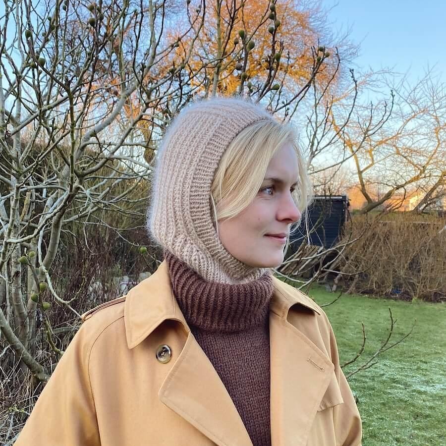 Балаклава вязаная спицами рыбацкой резинкой без швов описание