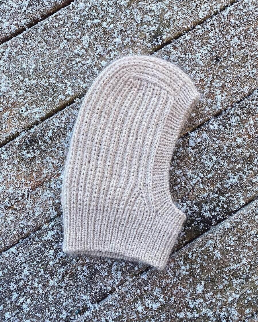 Балаклава вязаная спицами