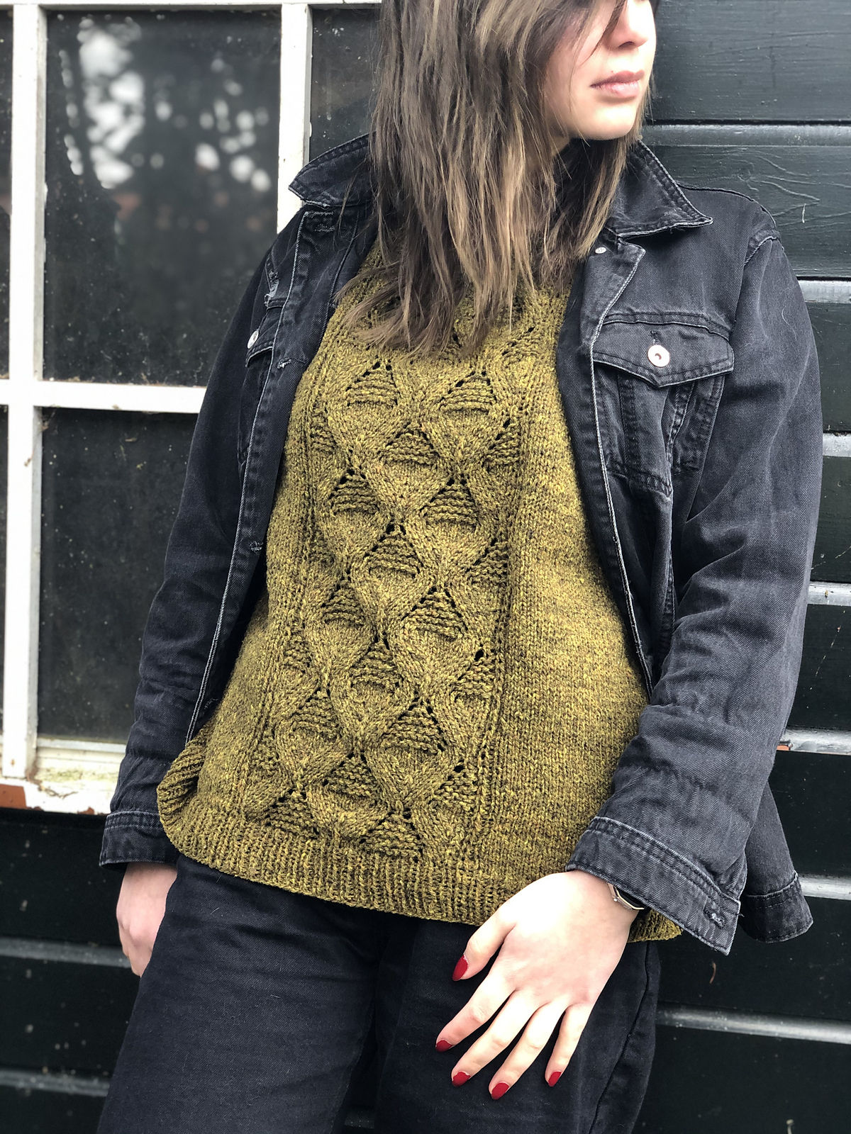 Безрукавка женская спицами