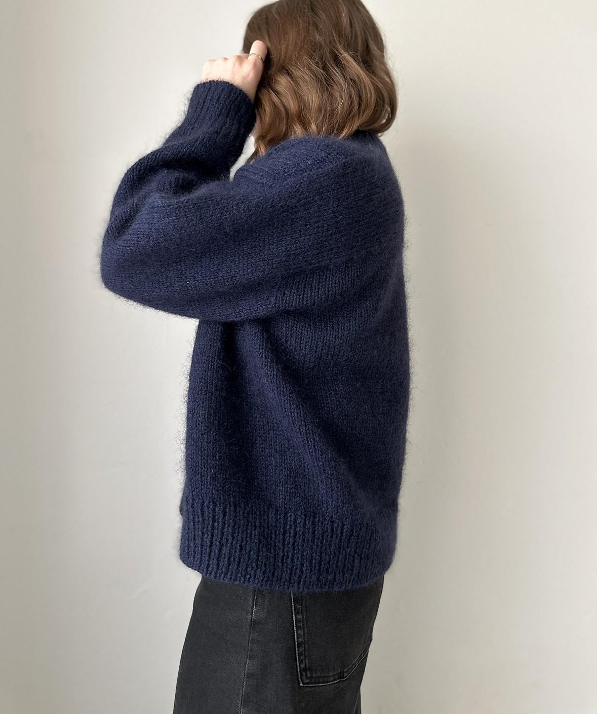 Стильный кардиган спицами