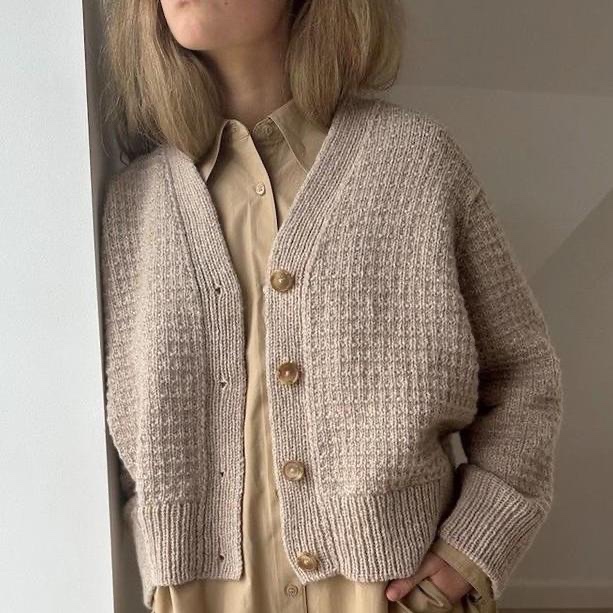 Модный кардиган спицами