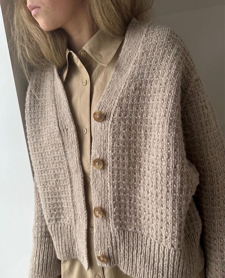 Модный кардиган спицами