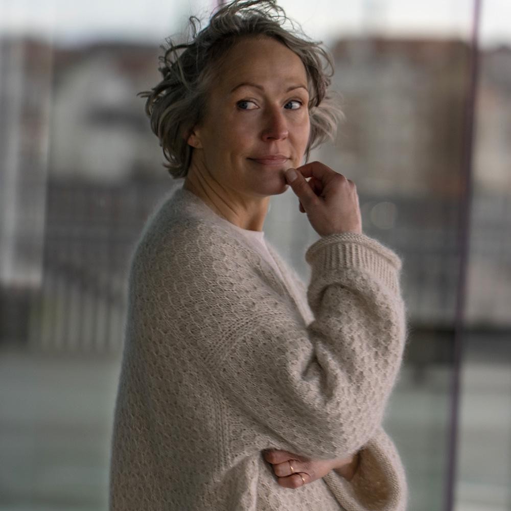 Кардиган с японским плечом