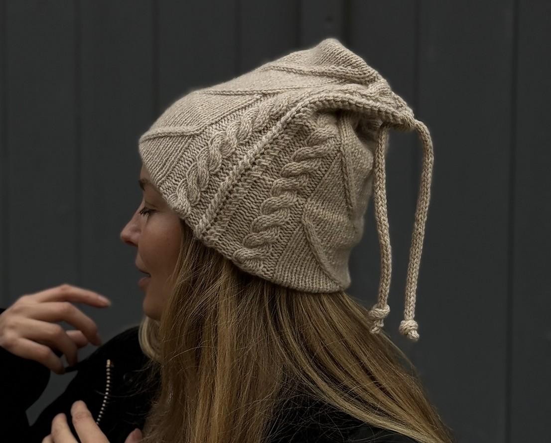 Кашемировая шапка спицами