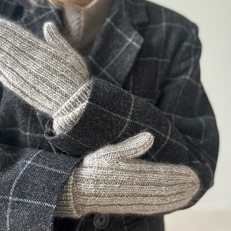 Теплые варежки резинкой Dual Loop, вязаные спицами от манжета