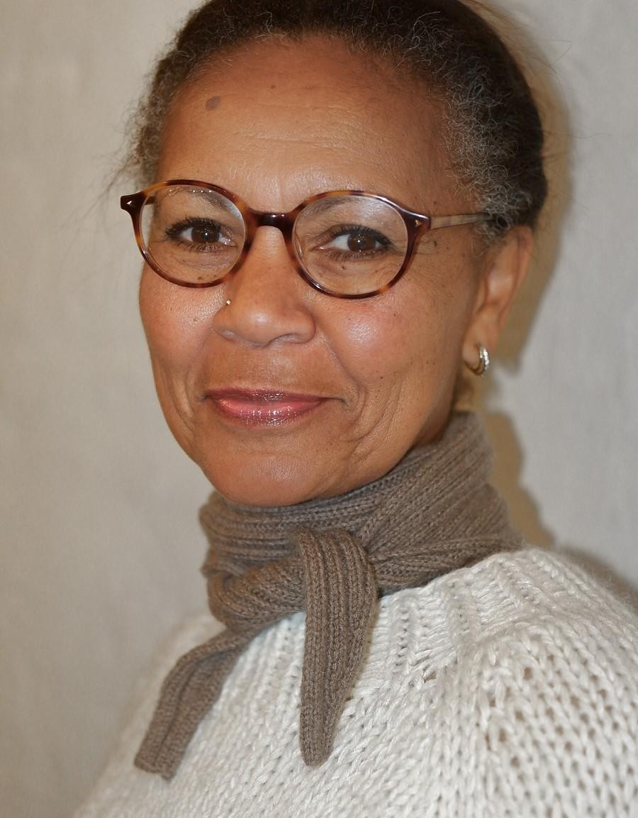 Простой шарф спицами