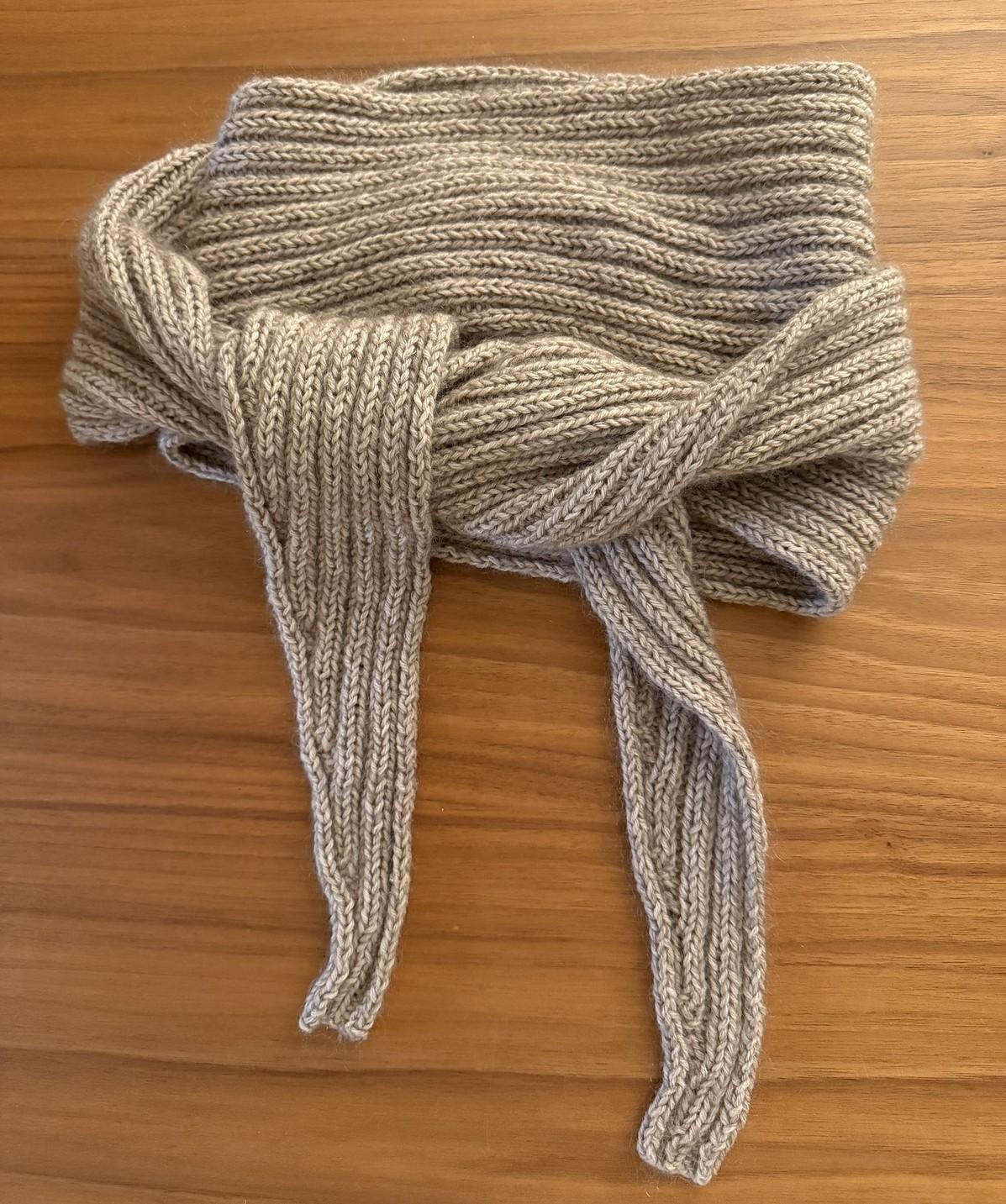 Простой шарф спицами