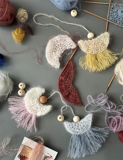 Новогодние украшения спицами