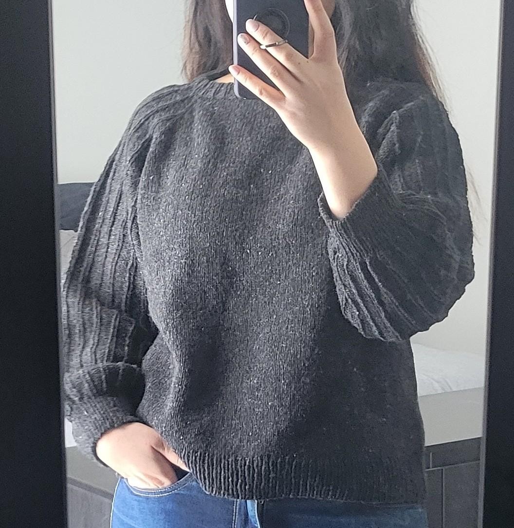 Красивый пуловер спицами