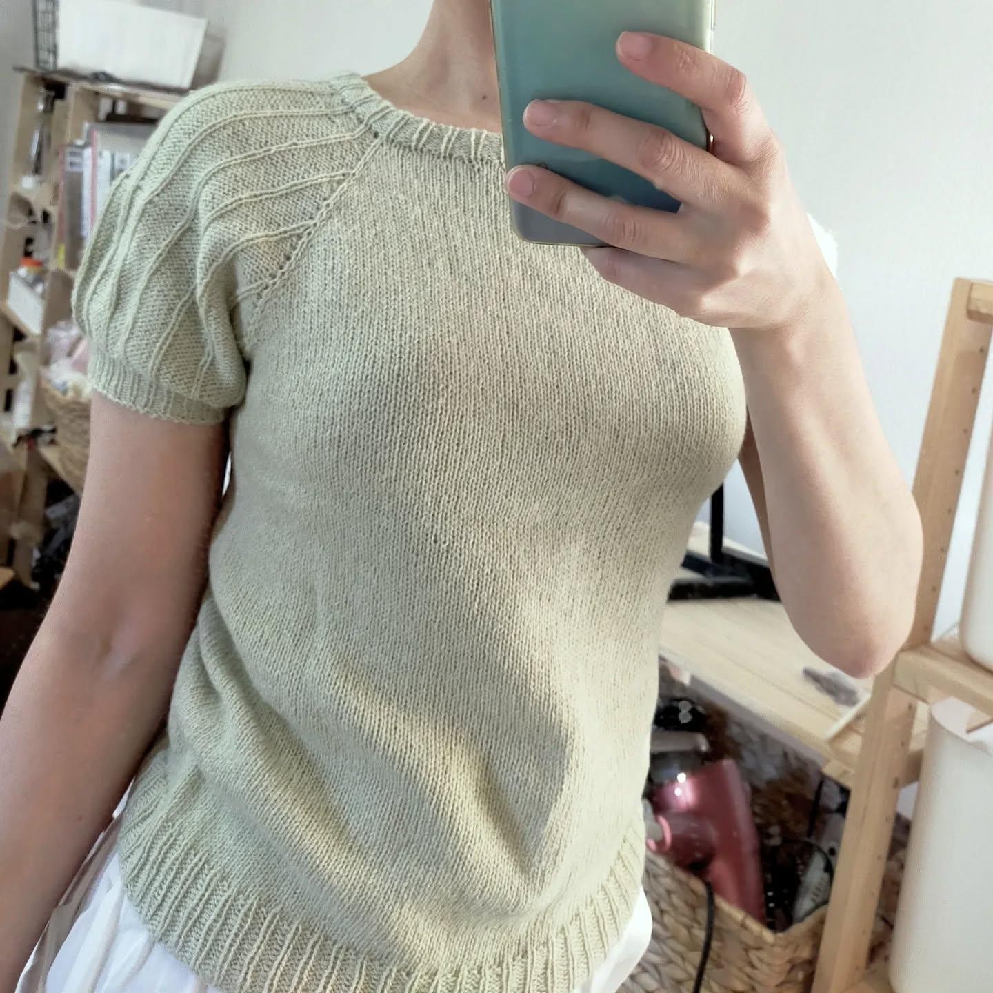 Красивый пуловер спицами