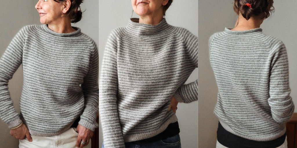 Стильный пуловер в полоску