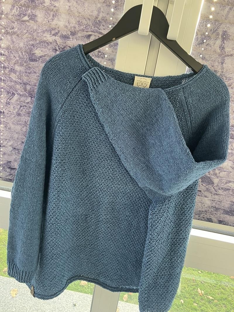 Пуловер-реглан спицами