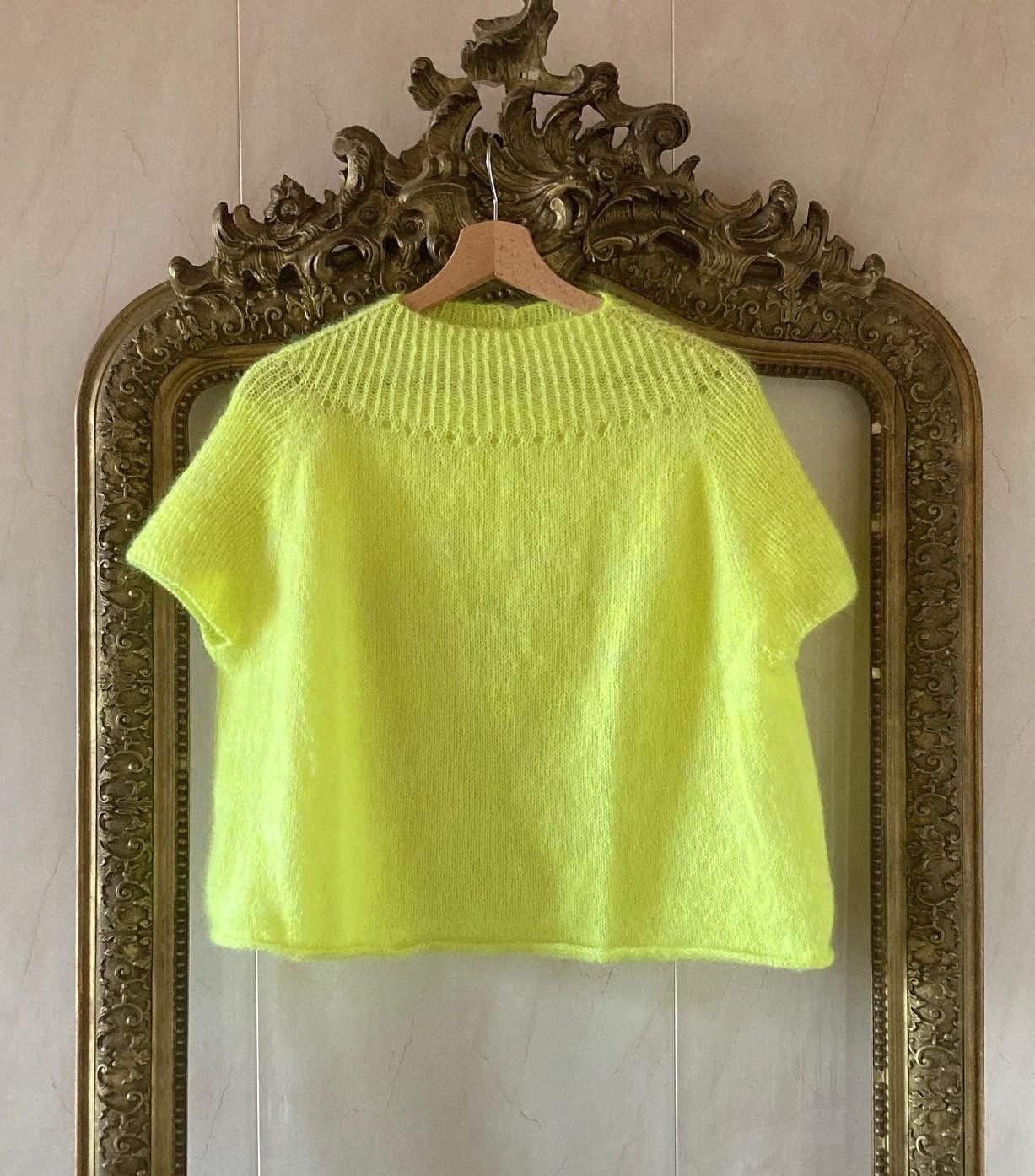 Легкая мохеровая блуза спицами