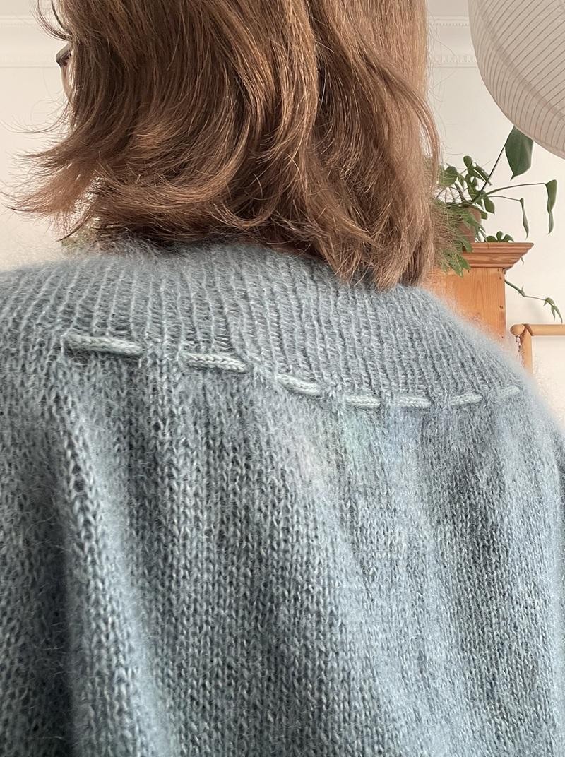 Красивая блуза спицами