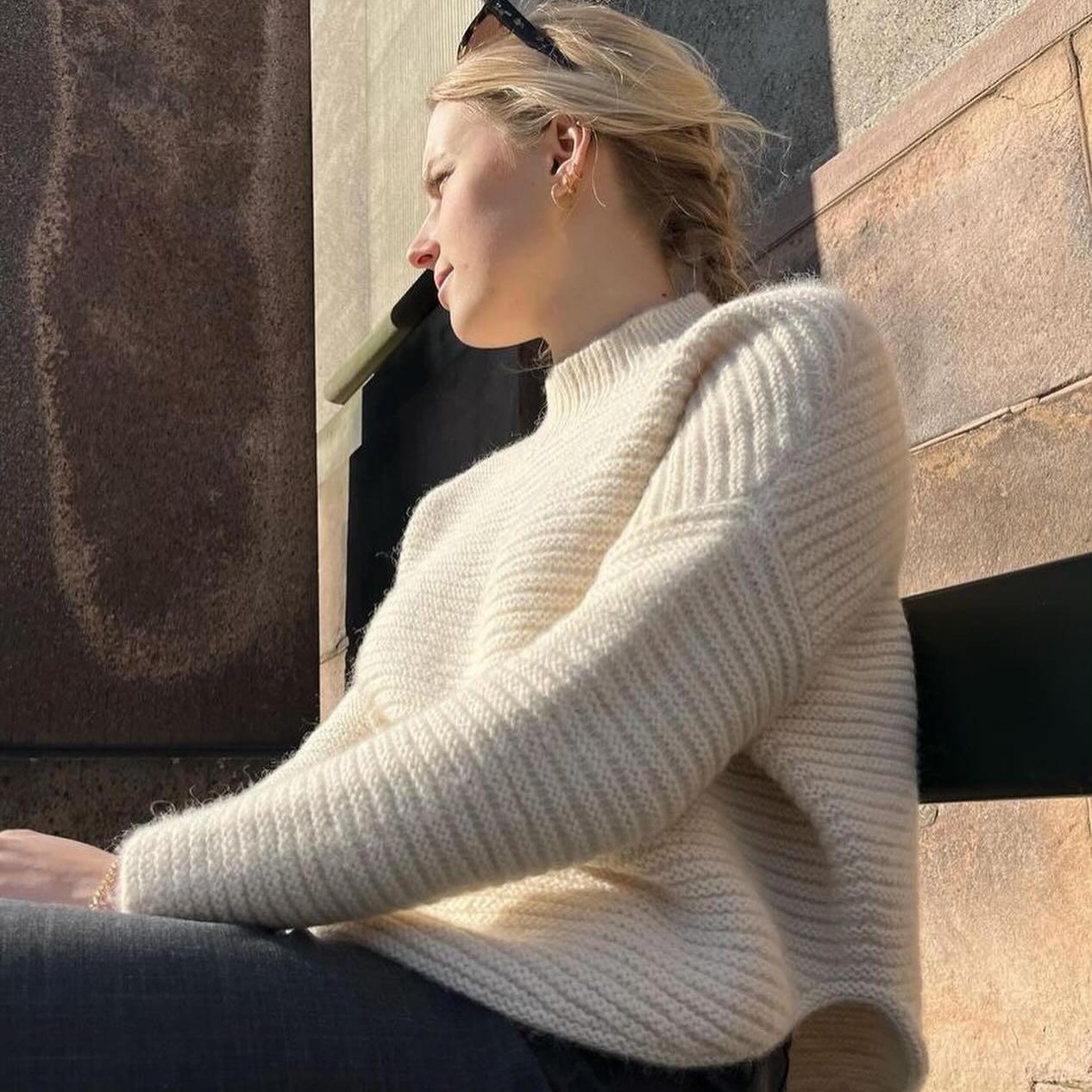 Вязаный спицами стильный пуловер-оверсайз My Casual Jumper