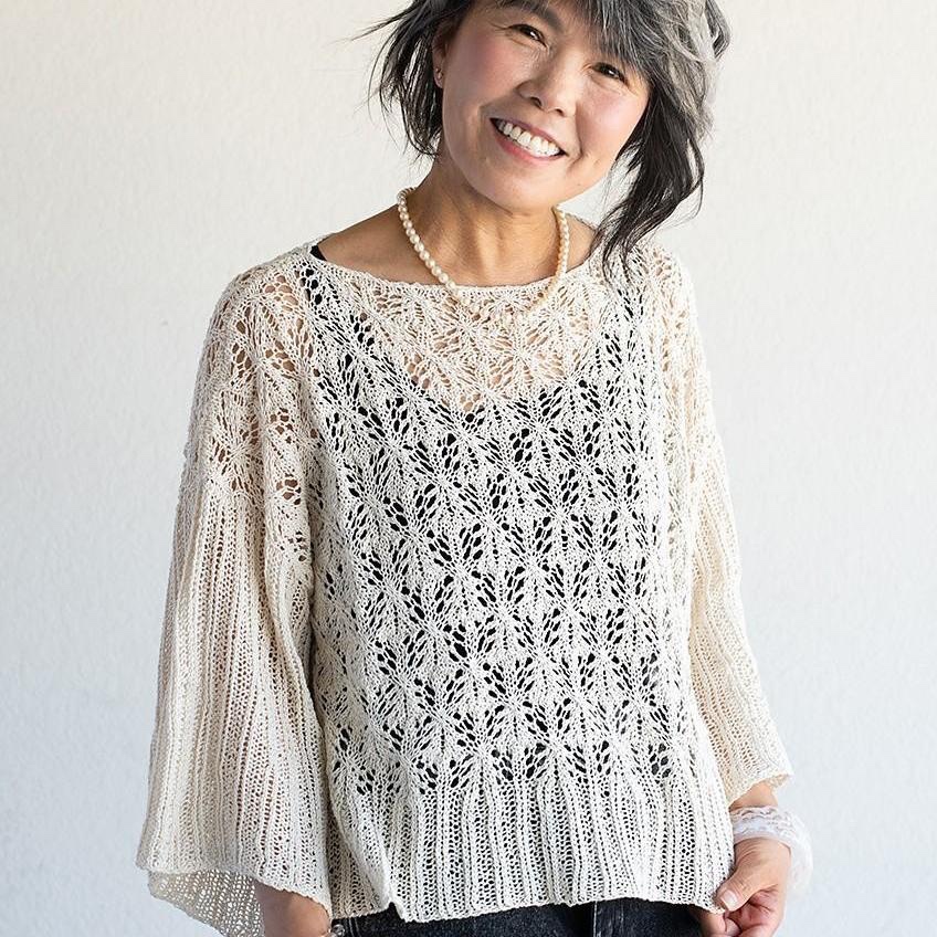 Легкий ажурный топ Iris DanDoh, вязаный спицами отдельными деталями