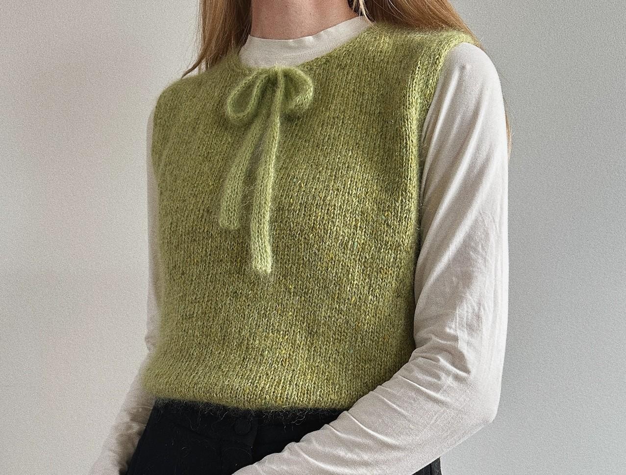 Красивая безрукавка спицами