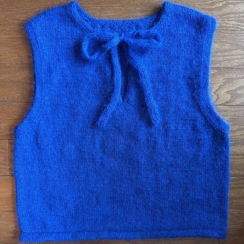 Красивая безрукавка спицами