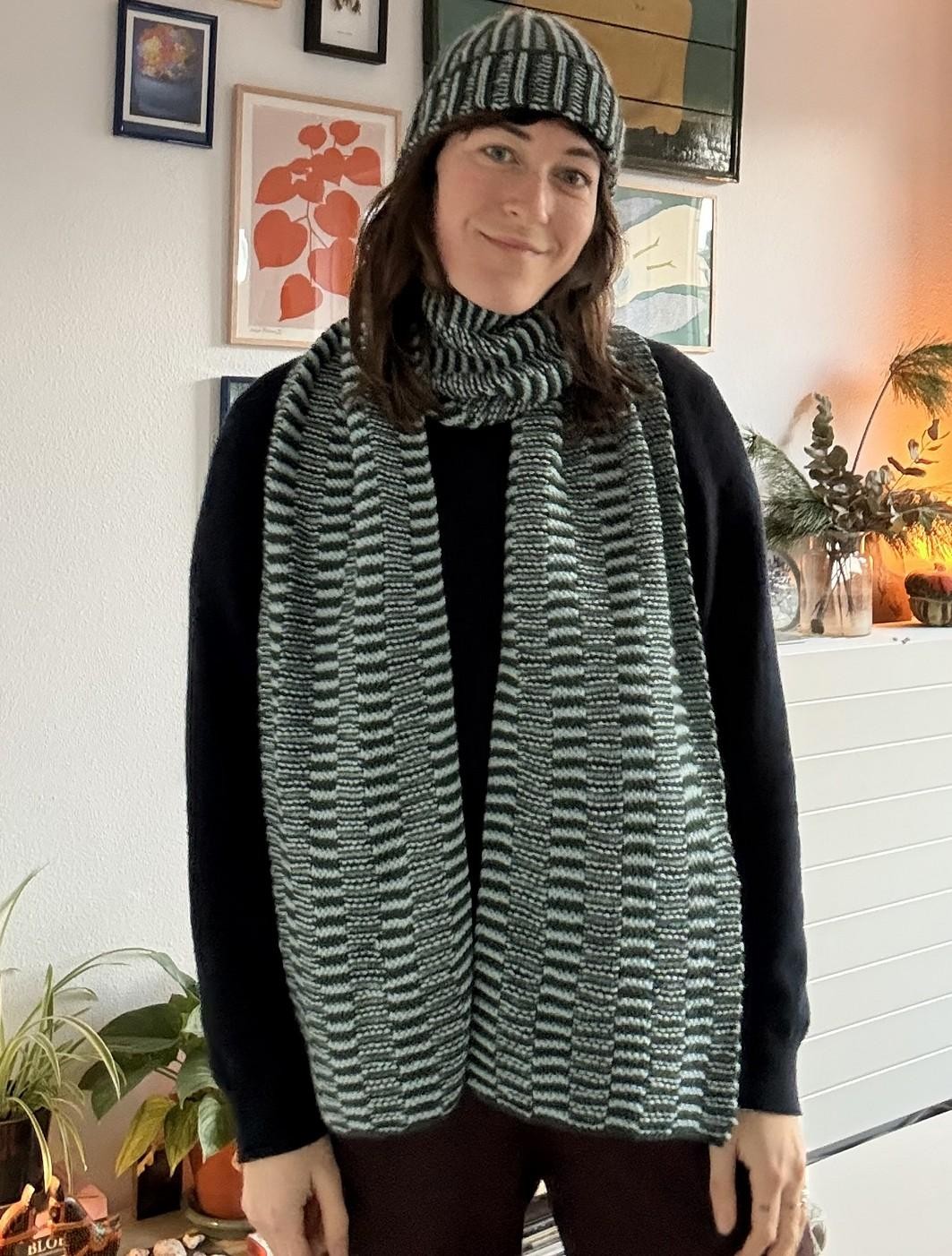 Шарф-унисекс спицами