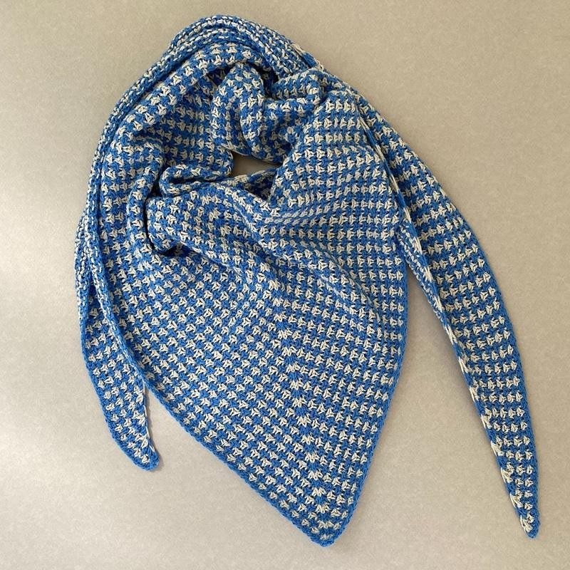 Текстурная шаль спицами