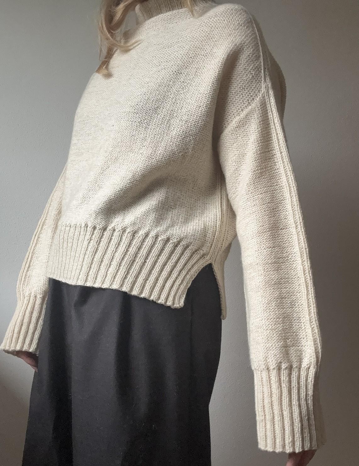 Свитер-оверсайз спицами