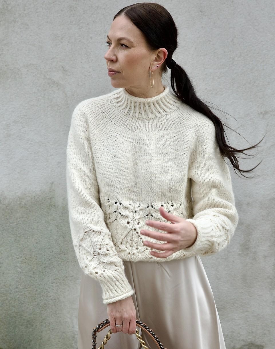 Красивый свитер спицами