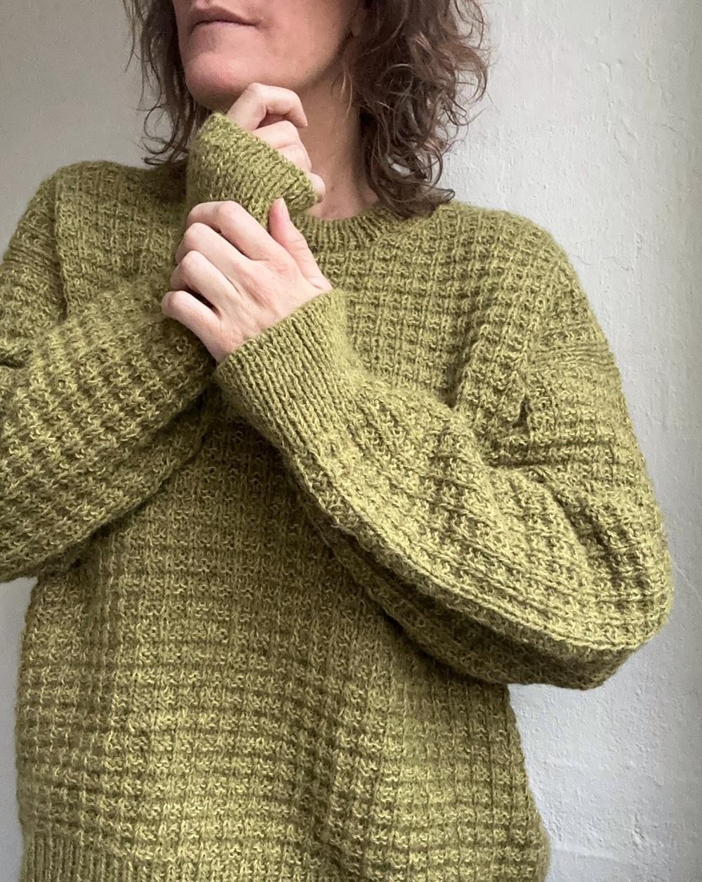 Свитер-унисекс спицами