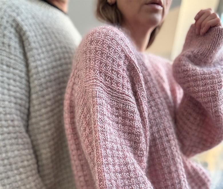 Свитер-унисекс спицами