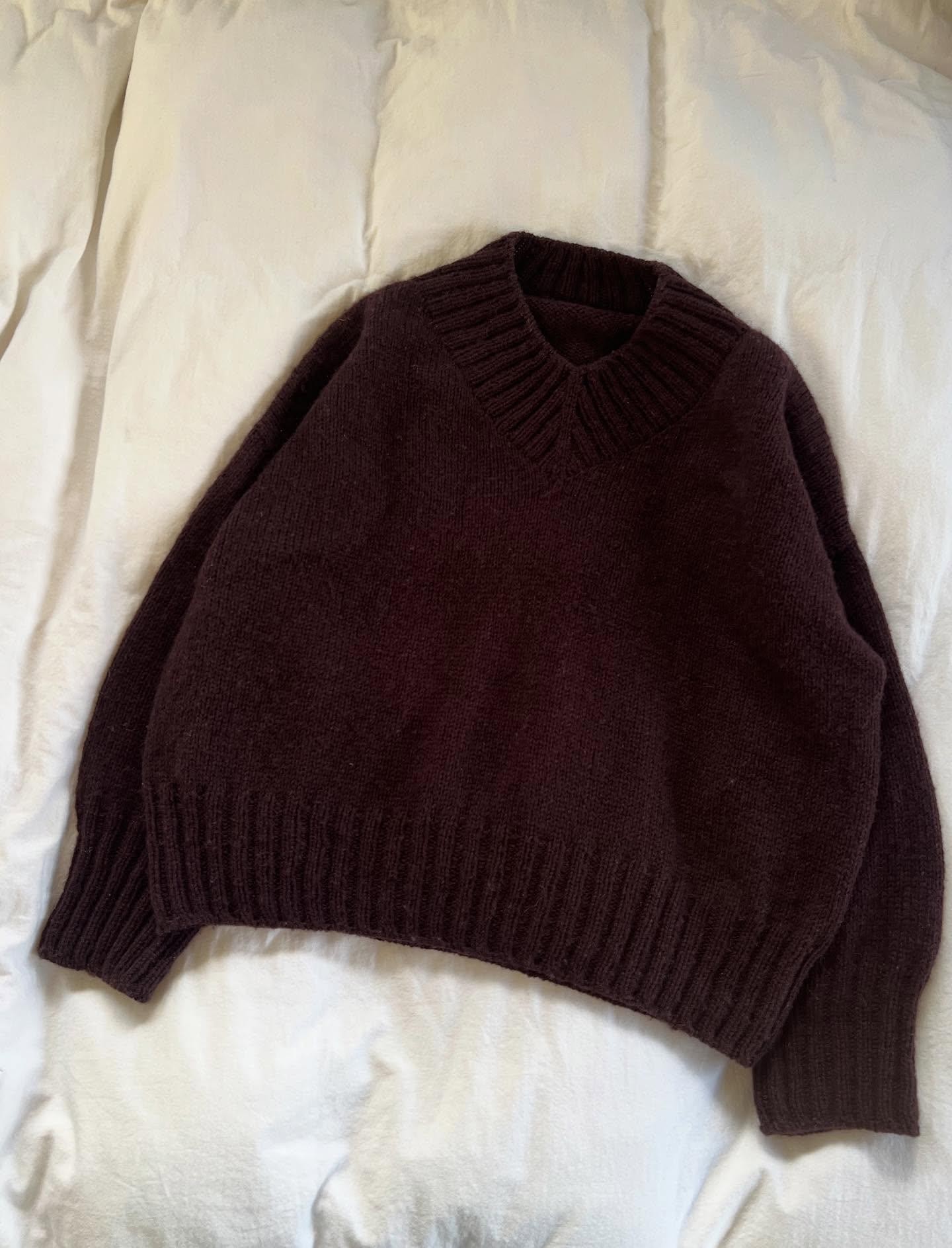 Теплый свитер спицами