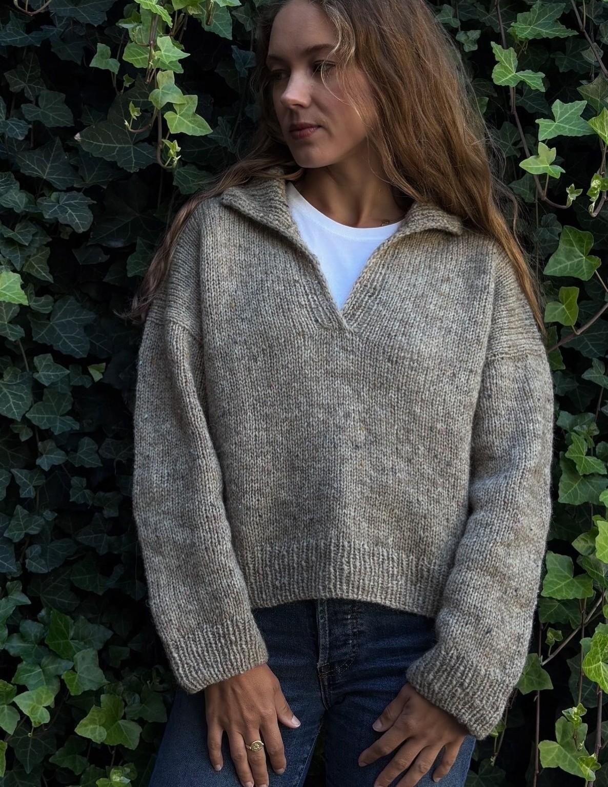 Свитер-поло спицами